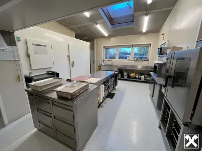 Gewerbeimmobilie kaufen in Gmünd – 2 281 m², € 585.000 – Bild 11 von 18
