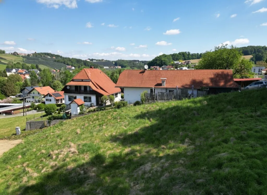 Sonniges Traumgrundstück in Gleisdorfer Toplage - 823 m² mit Erweiterungsmöglichkeit - Ansicht 3