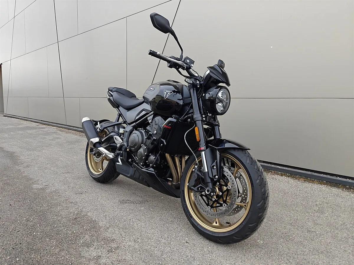 Triumph Trident
