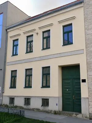 Haus zum Kauf in 1140 Wien