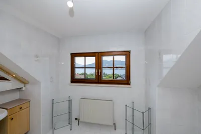 5-Zimmer-Immobilie kaufen in Vöcklabruck – 125 m², € 1.650.000 – Bild 18 von 46