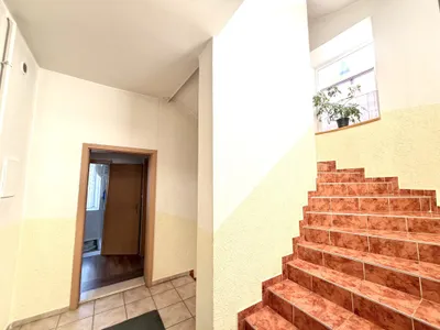 16-Zimmer-Gewerbeimmobilie kaufen in Gmunden – 425 m² – Bild 10 von 11