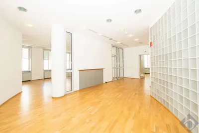 Gewerbeimmobilie mieten in Salzburg Stadt – 290 m², € 5.107 – Bild 2 von 7