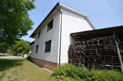 8-Zimmer-Haus kaufen in Oberwart – 220 m², € 290.000 – Bild 2 von 6