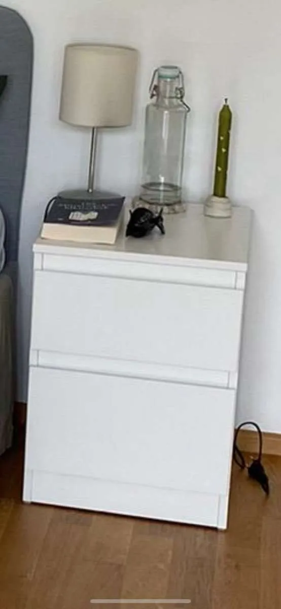 MALM Kommode mit 2 Schubladen, weiß, 40x55 cm, € 20,- (1090 Wien)