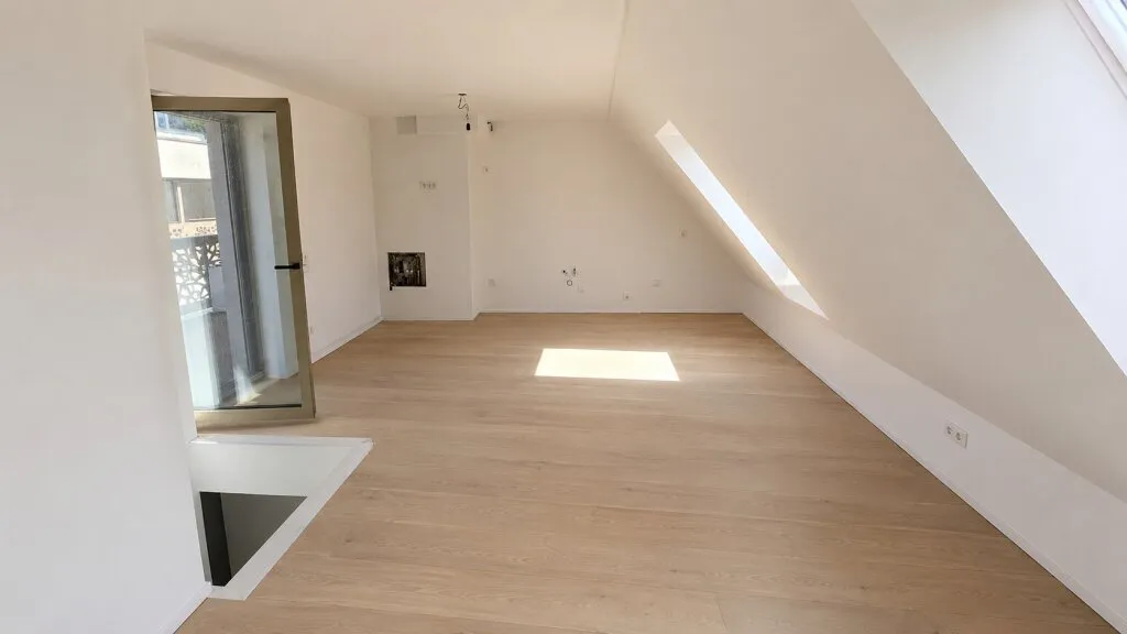 Zweistöckige moderne Neubauwohnung mit Terrasse in Baden - Ansicht 2