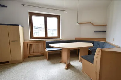 2-Zimmer-Wohnung mieten in Kirchdorf an der Krems – 72 m², € 940 – Bild 2 von 10