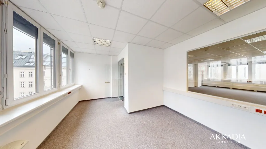 Helle Büroflächen mit Entwicklungspotenzial _ Erweiterbar - Ansicht 2