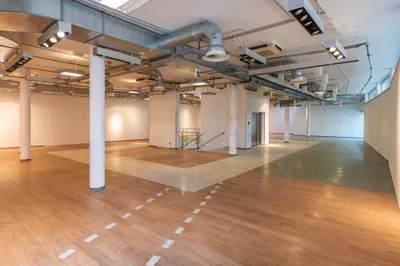 Gewerbeimmobilie mieten in Sankt Veit an der Glan – 918 m², € 5.500 – Bild 4 von 9