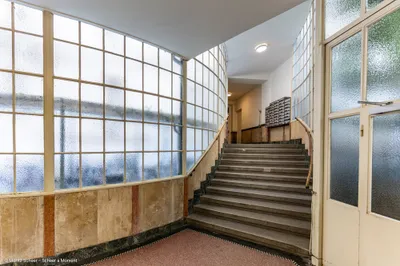 Gewerbeimmobilie mieten in Wien – 157 m², € 16