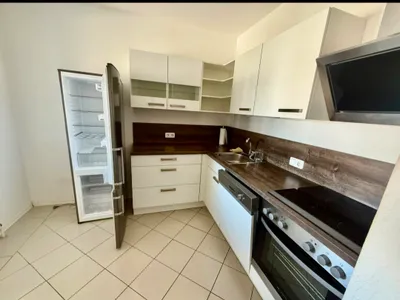 1-Zimmer-Wohnung kaufen in Wels – 48 m², € 119.000 – Bild 1 von 4
