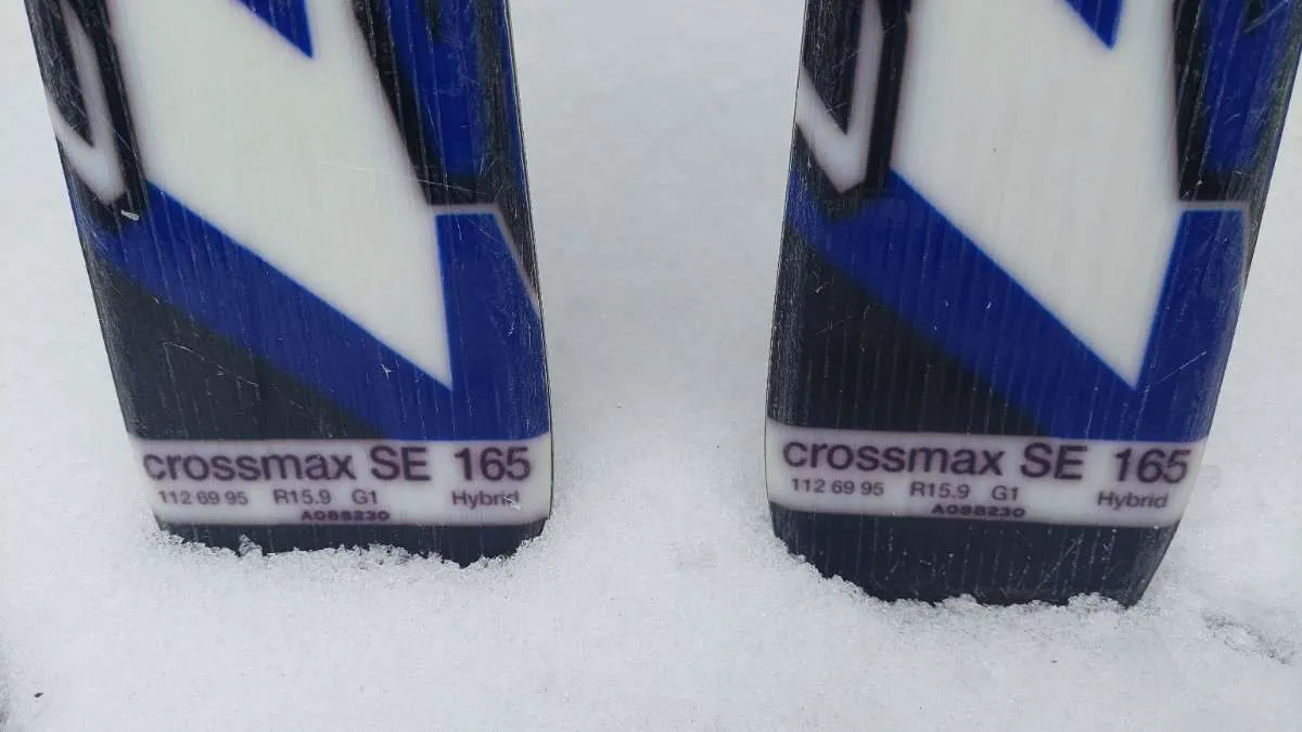 salomon carving ski blau S/Race Junior Skis with L6 Bindings 2026 they have a ton of float Salomon QST 100 Skis |