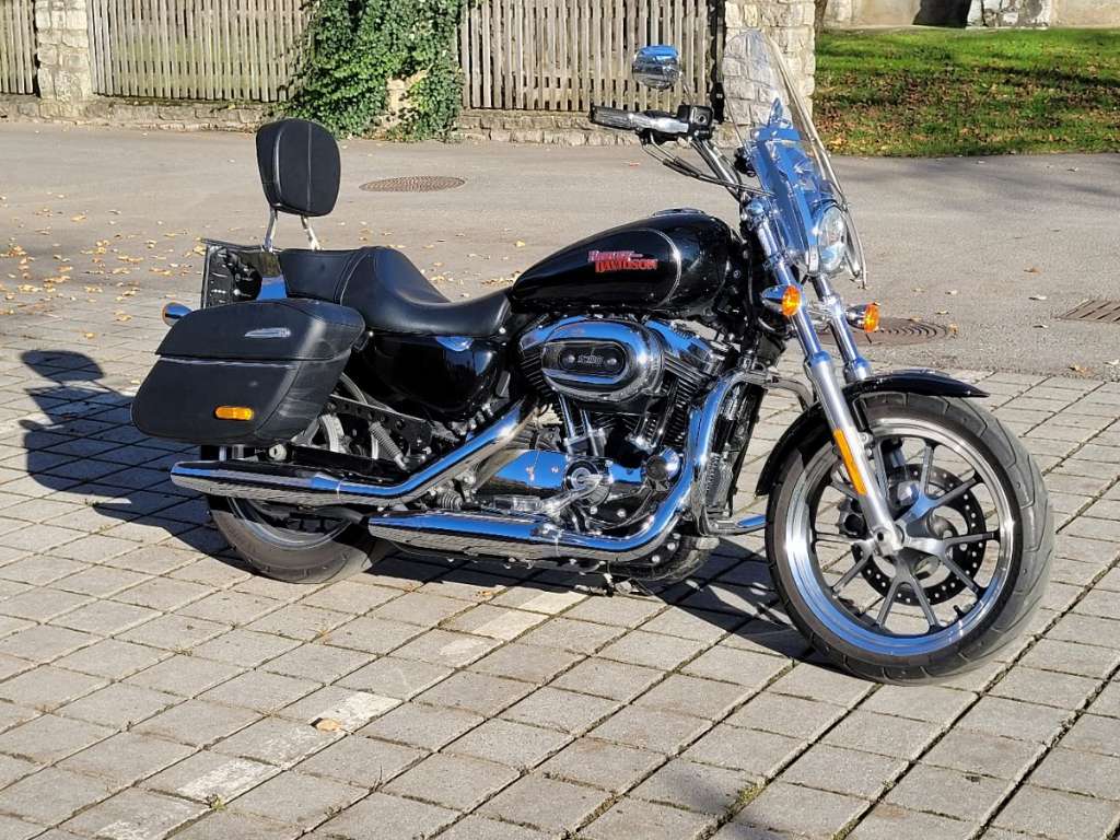 Harley-Davidson Sportster XL 1200 T Super Low Tourer