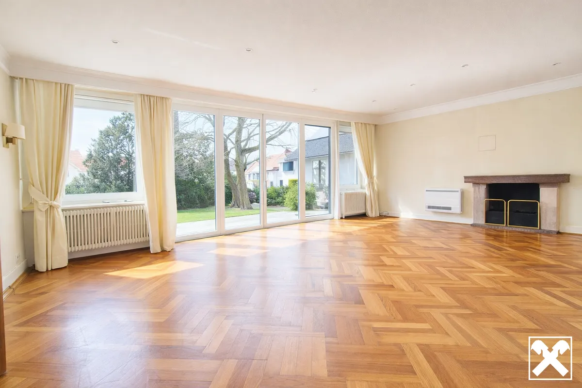 Traumhaftes Grundstück mit repräsentativem Bungalow in Langenzersdorf an der Stadtgrenze zu Wien - Widok 2