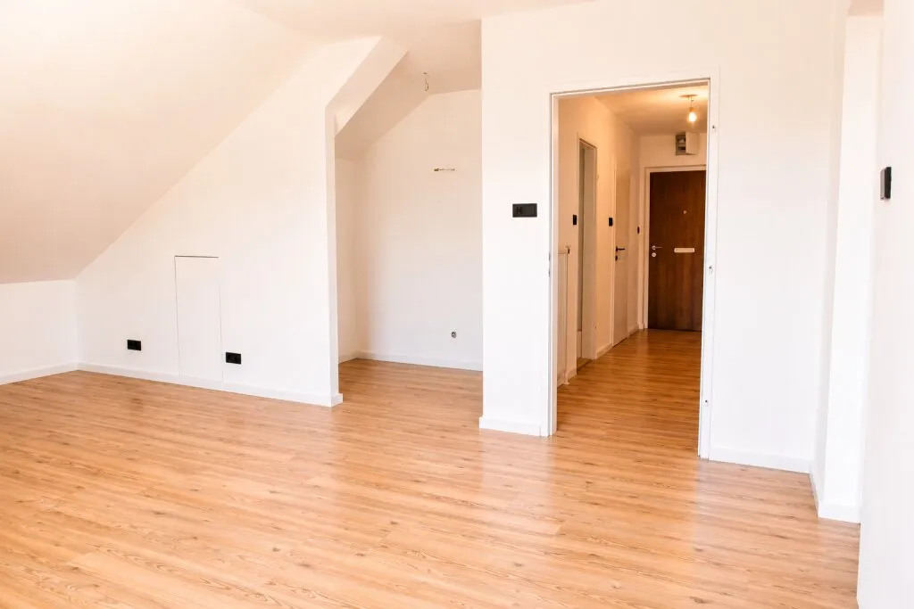 Kompakt wohnen, zentral leben - Dachgeschosswohnung mit Ausblick - Ansicht 2