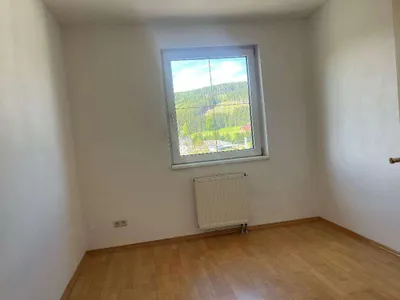 4-Zimmer-Wohnung kaufen in Bruck-Mürzzuschlag – 82 m², € 140.000 – Bild 9 von 20