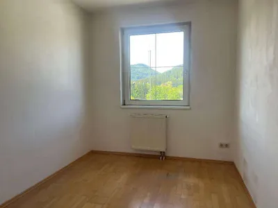 4-Zimmer-Wohnung kaufen in Bruck-Mürzzuschlag – 82 m², € 140.000 – Bild 10 von 20