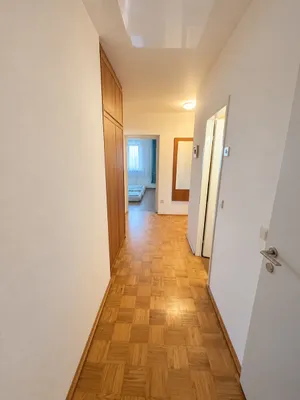 2-Zimmer-Wohnung mieten in Linz – 80 m², € 1.230 – Bild 13 von 16