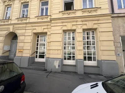 2-Zimmer-Gewerbeimmobilie mieten in Salzburg Stadt – 107 m², € 1.827 – Bild 8 von 10