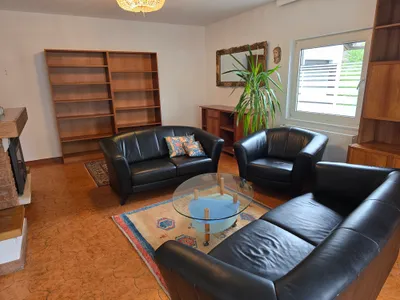 6-Zimmer-Haus mieten in Baden – 164 m², € 1.800 – Bild 6 von 24