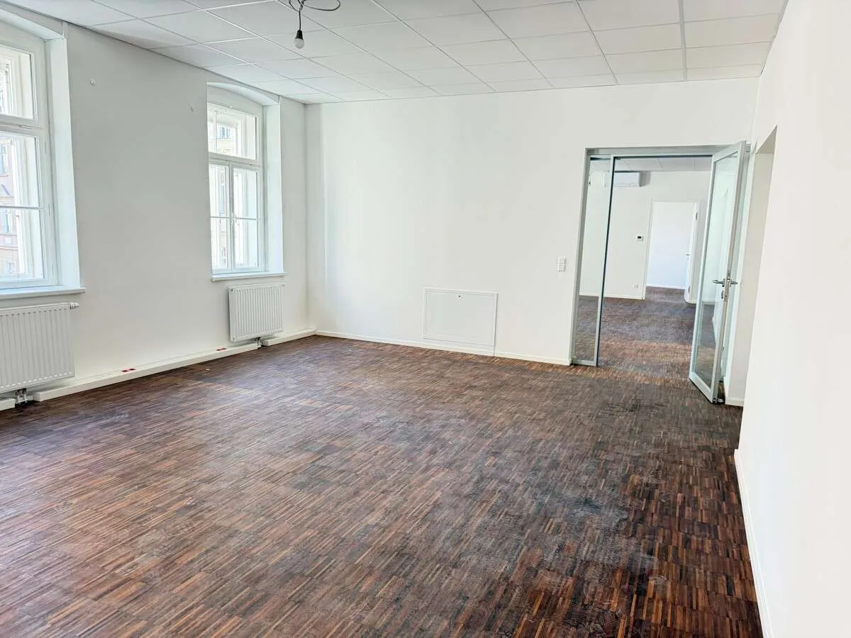Erstbezug - generalsaniertes Altbaubüro mit perfekter Infrastruktur - Widok 2