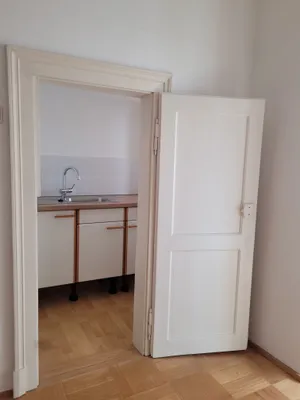 Immobilie mieten in Graz – 39 m², € 270 – Bild 2 von 11