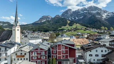 Gewerbeimmobilie kaufen in Hallein – 3 600 m², € 2.700.000 – Bild 2 von 10