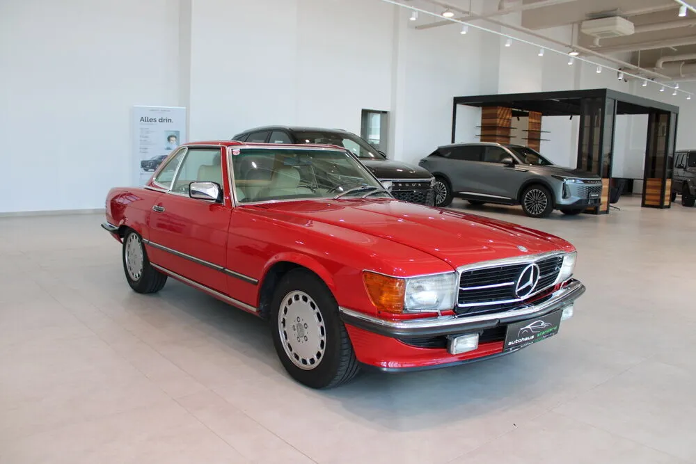 Mercedes-Benz SL-Klasse SL 300 R107