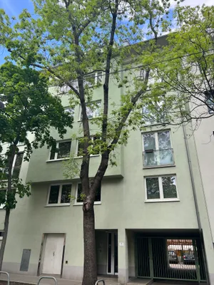 Helle 3-Zimmer-Wohnung im 4. Lift-Stock mit sehr guter Verkehrsanbindung in 1140 Wien zu vermieten – Bild 2