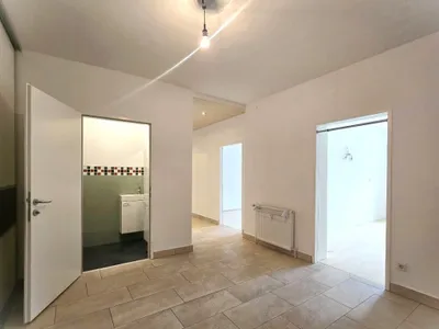 5-Zimmer-Wohnung mieten in Mödling – 138,44 m², € 2.055 – Bild 7 von 16