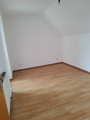 3-Zimmer-Wohnung mieten in Gmünd – 73 m², € 599 – Bild 3 von 5