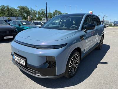 Leapmotor B10 Hybrid Design