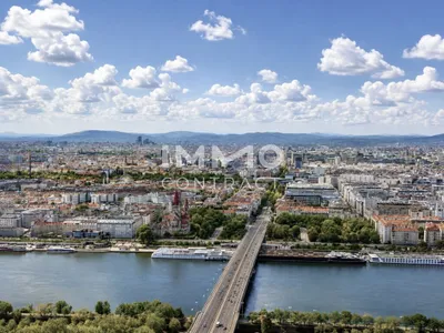 DC2 Tower: Stephansdom, Prater & Donau Blick - Wake Up Vienna – Bild 2