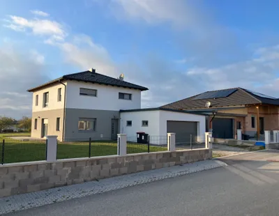 9-Zimmer-Haus kaufen in Krems Land – 140 m², € 451.000 – Bild 1 von 11