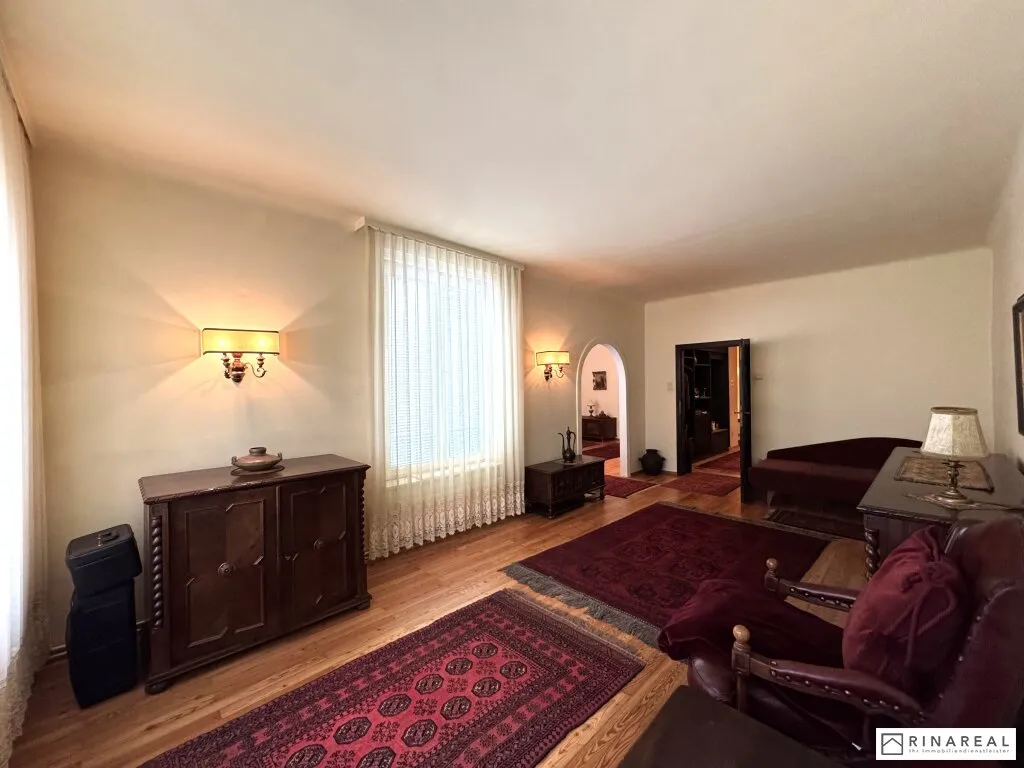 Haydngasse / Webgasse | Großzügige 3 Zimmer Wohnung | 1. Obergeschoss | Lift | möbliert - Ansicht 2