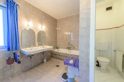 7-Zimmer-Haus kaufen in Gmunden – 300 m², € 1.590.000 – Bild 17 von 32