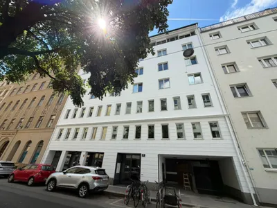 Gewerbeimmobilie mieten in Wien – 643 m², € 11.651