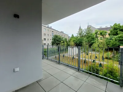 1. OG mit Lift | 2 Zimmer-Wohnung mit 7m² Balkon – Bild 2