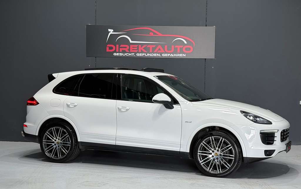 Porsche Cayenne ***VERKAUFT***Cayenne II Platinum Edition Aut. SUV / Geländewagen