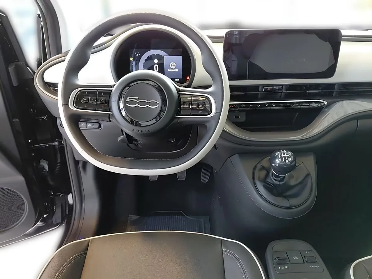 Fiat 500 1.0 Mild Hybrid La Prima – Bild 9