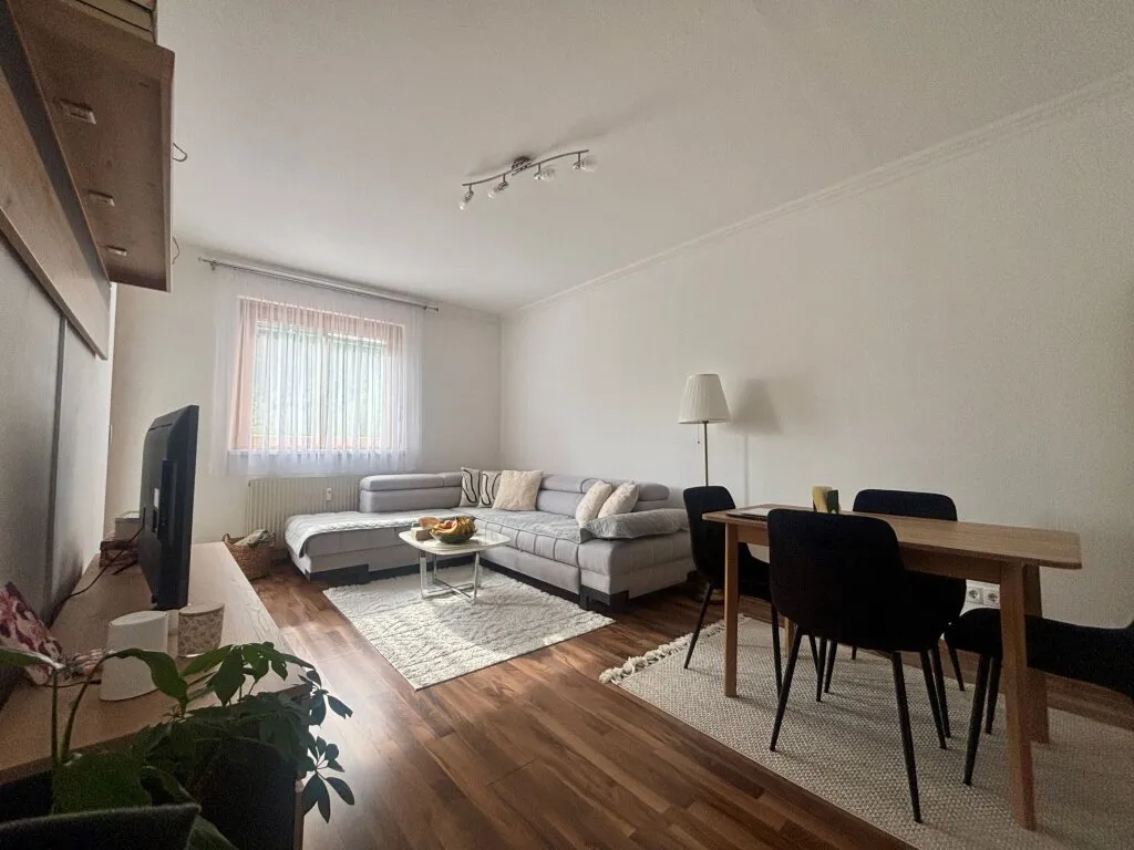 2 Zimmerwohnung mit Loggia in ruhiger Lage | Vermietet - Ansicht 3