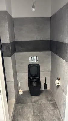 4-Zimmer-Gewerbeimmobilie mieten in Baden – 140 m², € 2.000 – Bild 8 von 11