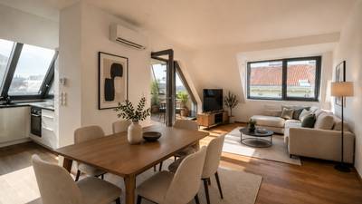 Helle, großzügige Dachgeschoss-Maisonette mit Terrasse, Lift und Klimaanlage im 18. Bezirk – Bild 3