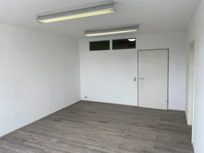 1-Zimmer-Gewerbeimmobilie mieten in Linz – 23 m², € 380 – Bild 6 von 10