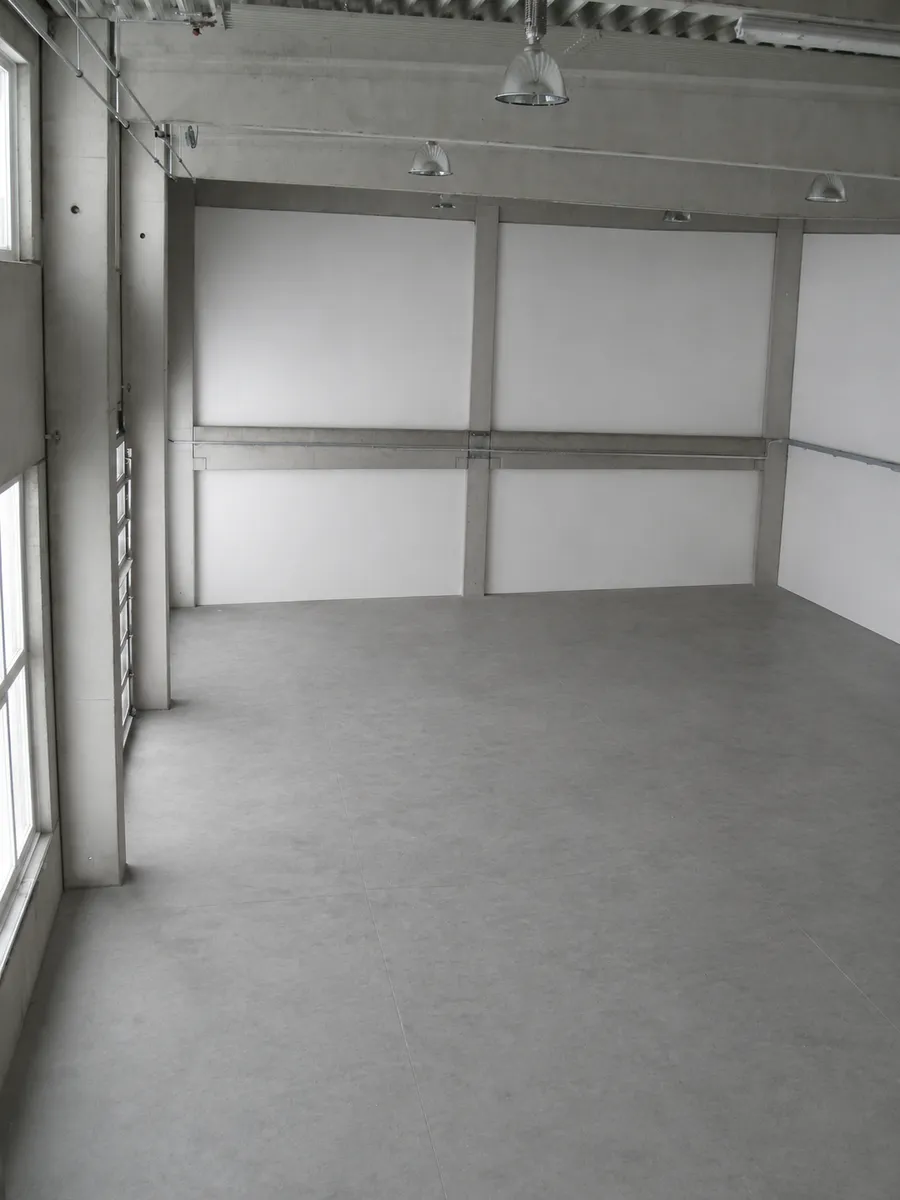 Moderne Gewerbehalle (527m²) mit 150m² Büro - Top-Lage nahe A1 - Ansicht 3