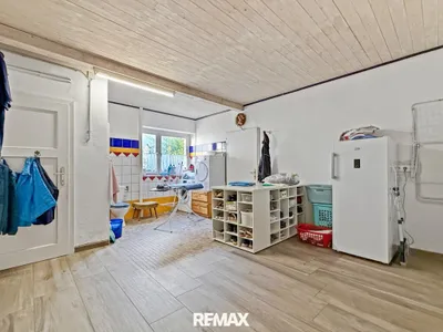 8-Zimmer-Haus kaufen in Gänserndorf – 195,5 m², € 275.000 – Bild 7 von 31