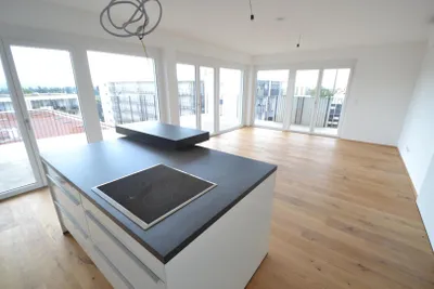 1-Zimmer-Wohnung mieten in Graz – 105,66 m², € 1.873