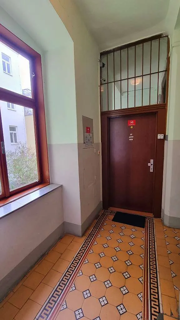 PROVISIONSFREI - ZINSHAUS inkl. Rohdachboden in 1160 Wien, Nähe Thaliastraße zu verkaufen - Ansicht 3