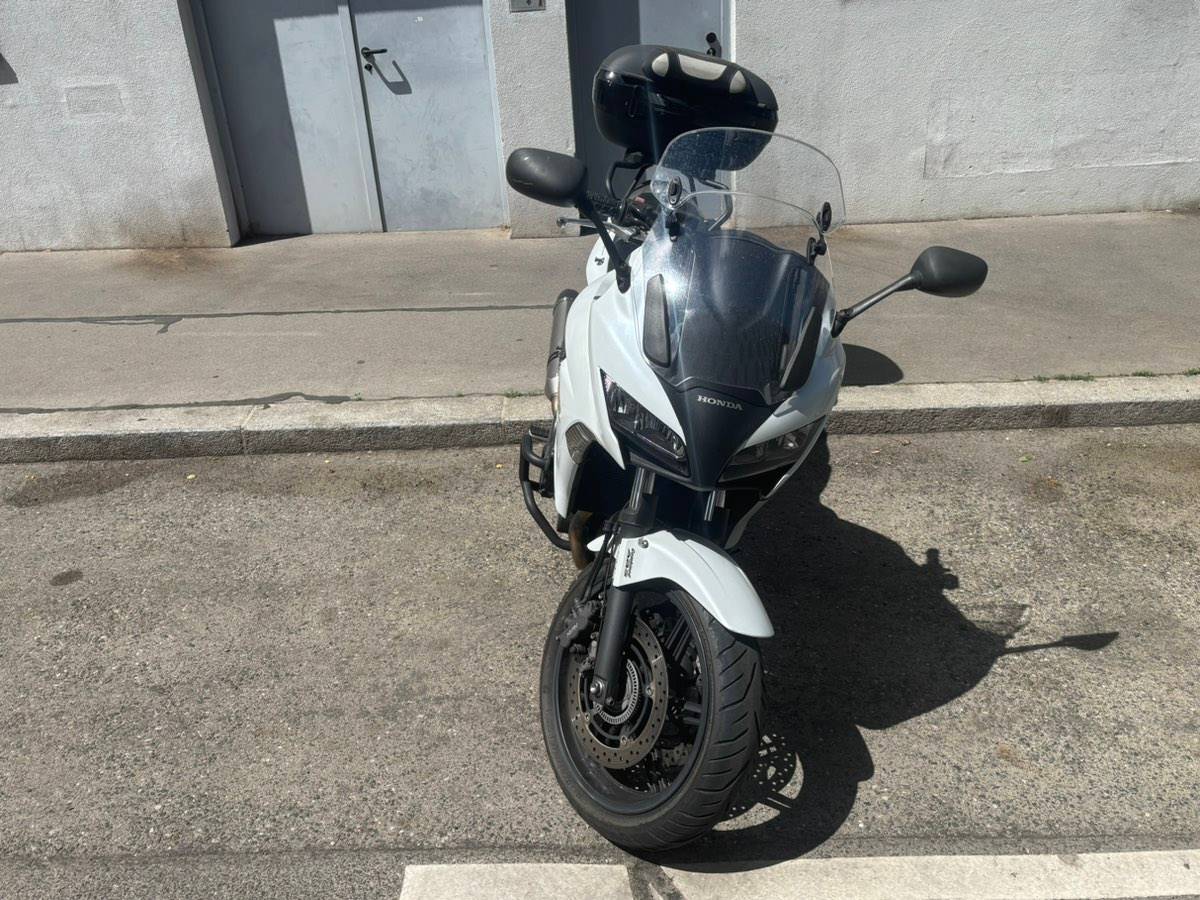 Honda CBF 1000F
