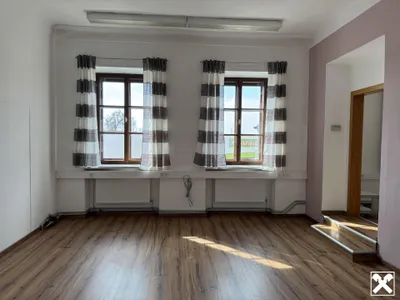 6-Zimmer-Gewerbeimmobilie mieten in Zwettl – 110 m², € 830